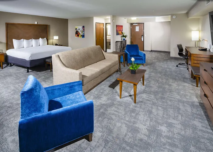Best Western Plus Henderson Hotel