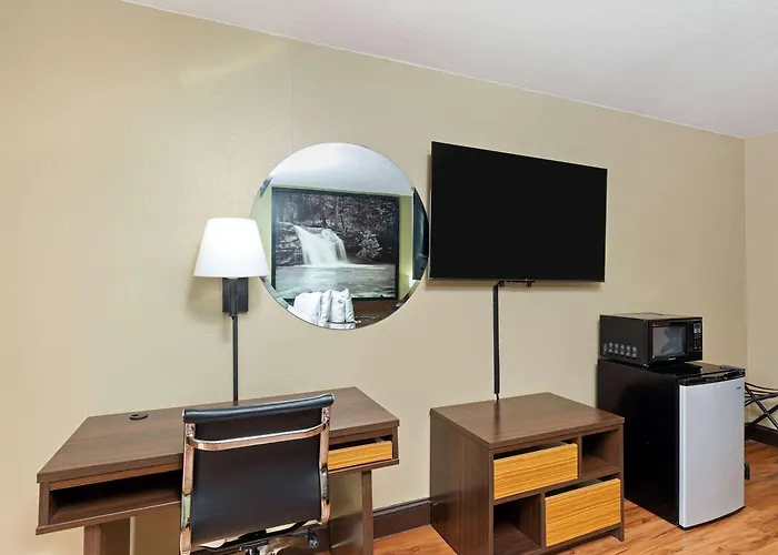 Super 8 By Wyndham Kingsport