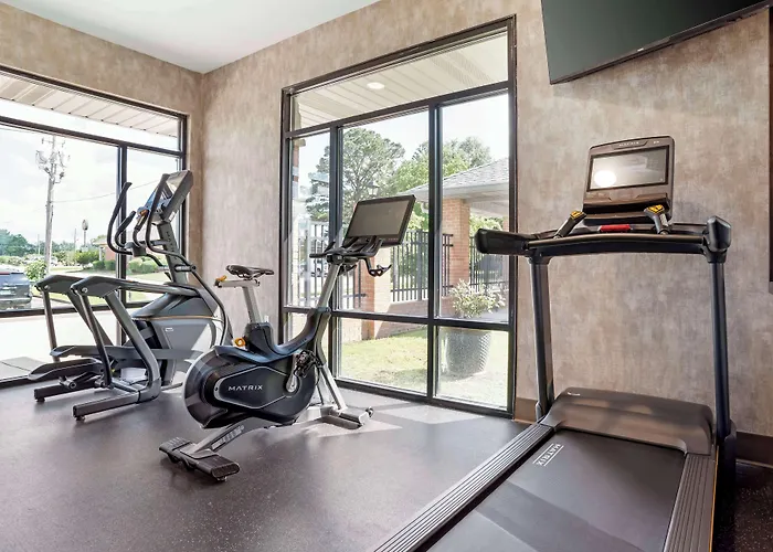Best Western Plus Two Rivers Hotel & Suites
