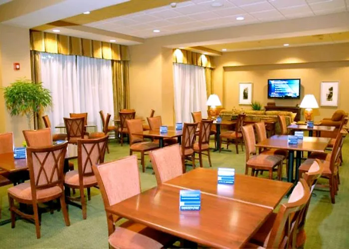 Hampton Inn Calera