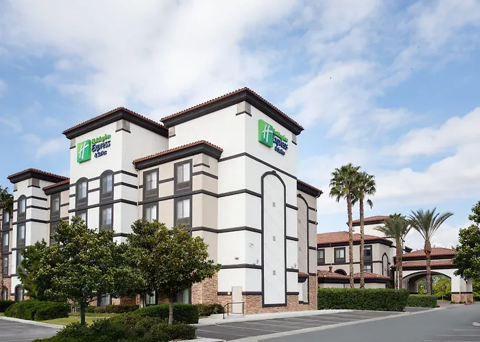 Holiday Inn Express Ontario By Ihg