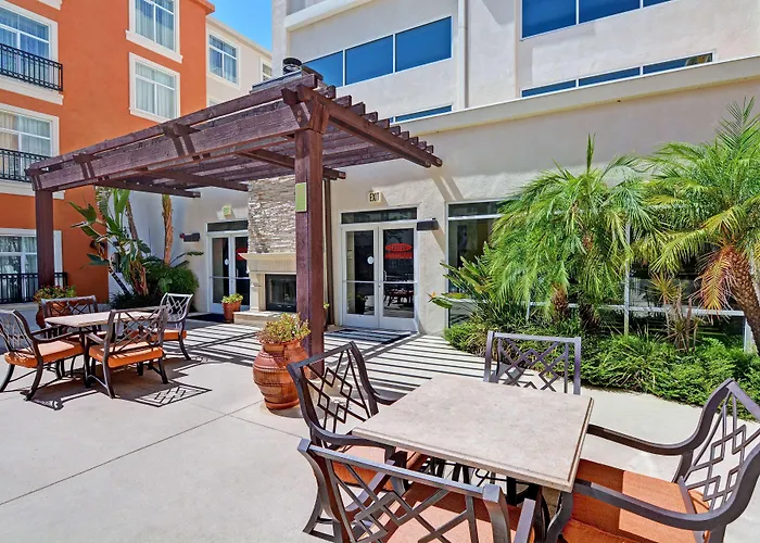 Embassy Suites Valencia