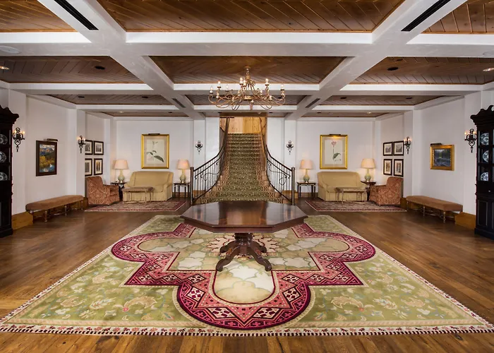 The Arrabelle At Vail Square, A Rockresort, By Vail Resorts