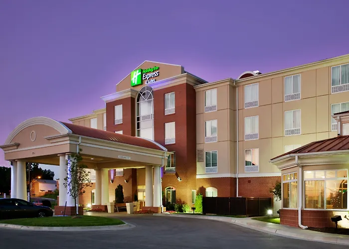 Holiday Inn Express Hotel & Suites Kansas City - Grandview By Ihg