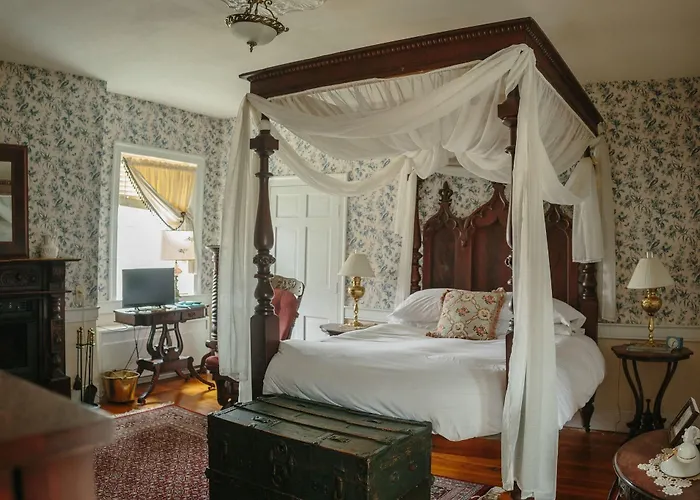 Cave Hill Farm Bed & Breakfast