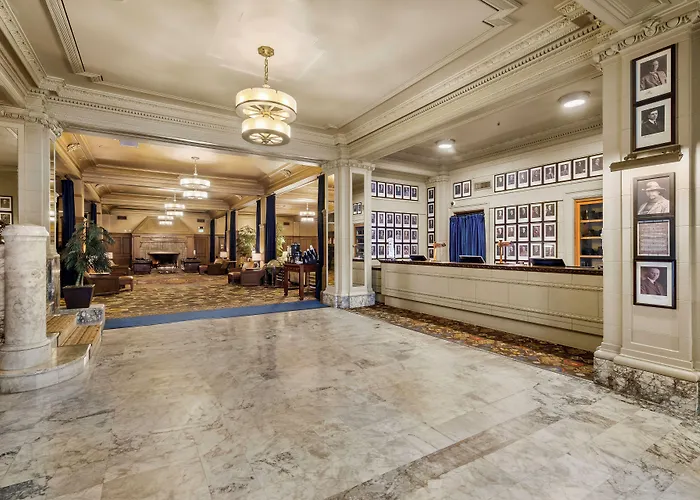 Arctic Club Hotel