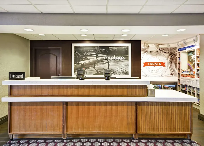 Hampton Inn & Suites Columbus-Easton Area