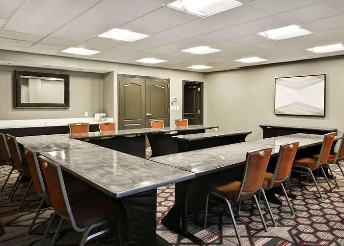 Hampton Inn & Suites Columbus-Easton Area