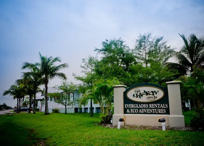 Ivey House Everglades Adventures Hotel