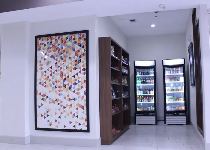 Holiday Inn Express Hotel & Suites Mansfield By Ihg