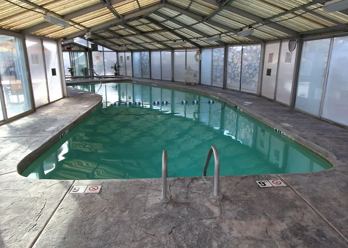 Crown Point Resort