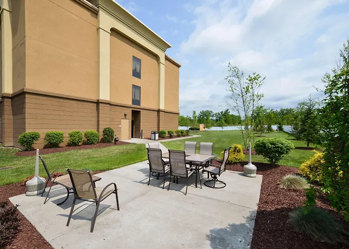 Hampton Inn Utica
