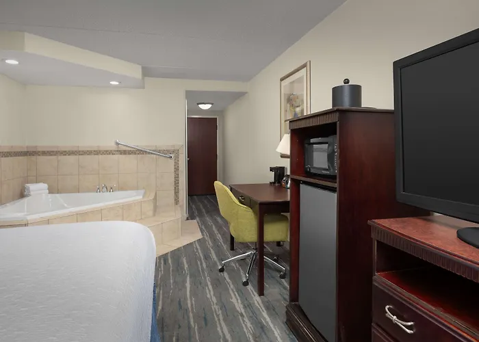 Hampton Inn Syracuse Clay