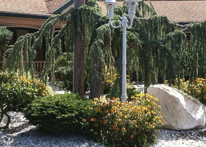 Cheshire Welcome Inn