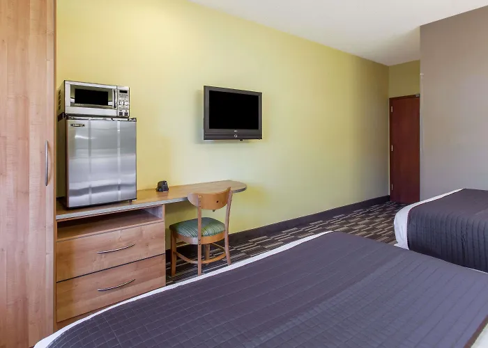 Microtel Inn & Suites By Wyndham Johnstown