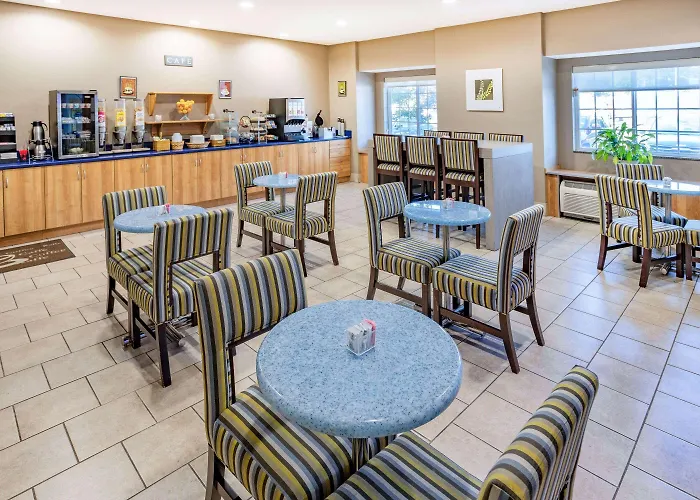 Microtel Inn & Suites By Wyndham Johnstown
