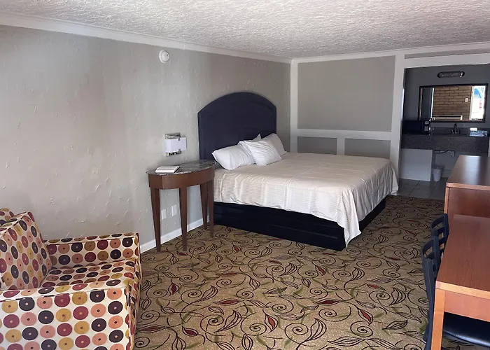 Stratford House Inn