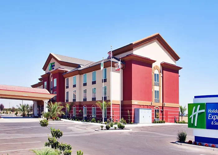 Holiday Inn Express & Suites Yosemite Park Area By Ihg