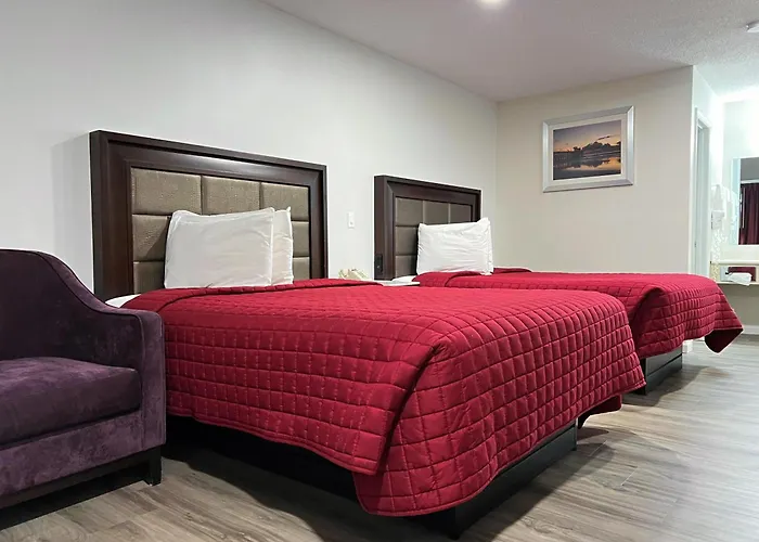 Garden Inn & Suites