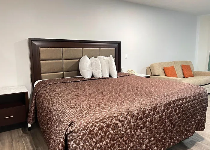 Garden Inn & Suites