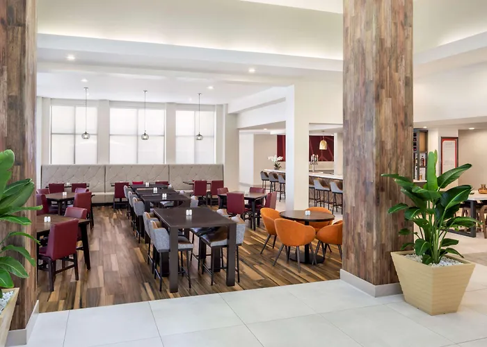 Hilton Garden Inn Miami Airport West