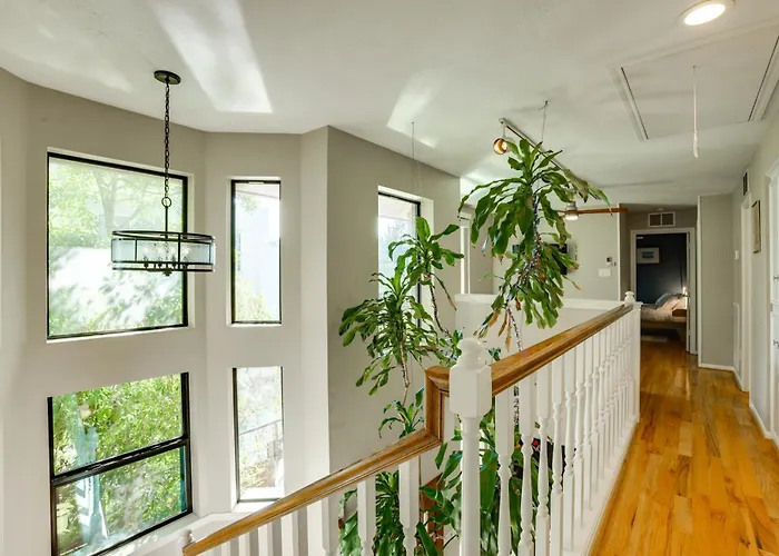 Remote-Work Friendly Houston Home W/ Garden!