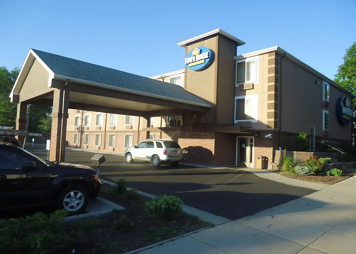 Townhouse Extended Stay Hotel Downtown