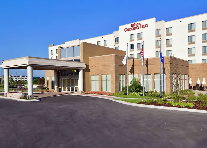 Hilton Garden Inn Lake Forest Mettawa