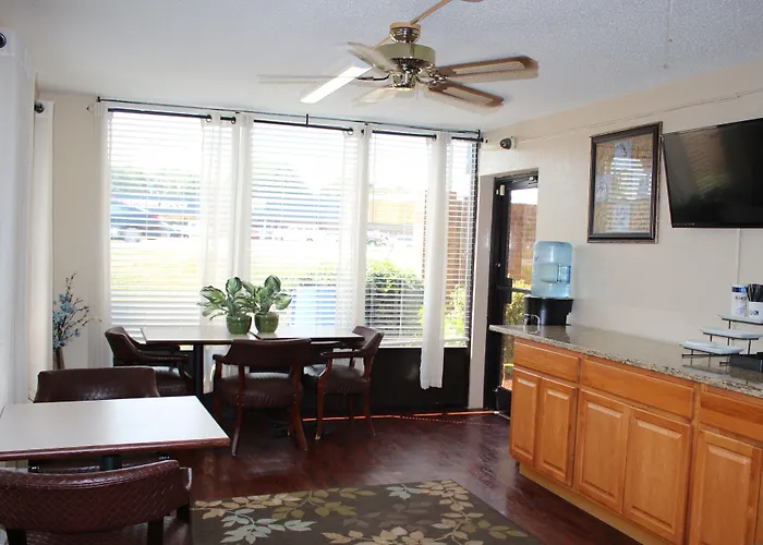 Economy Inn - Statesville