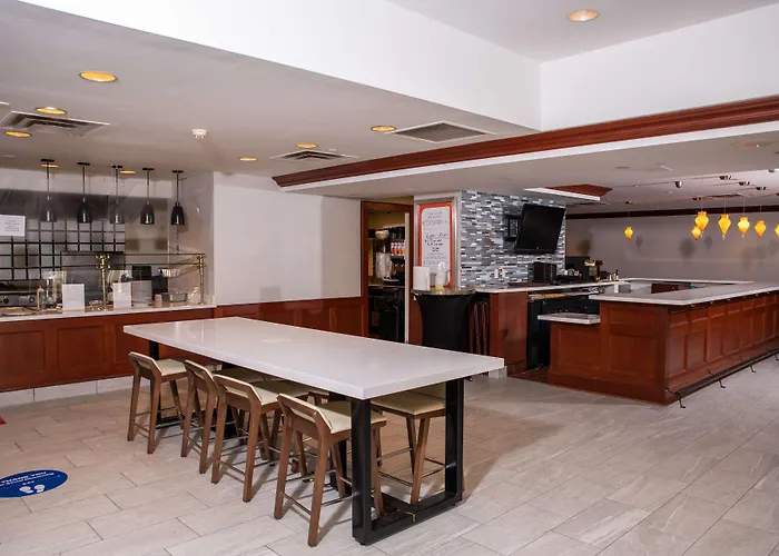 Hilton Garden Inn Erie