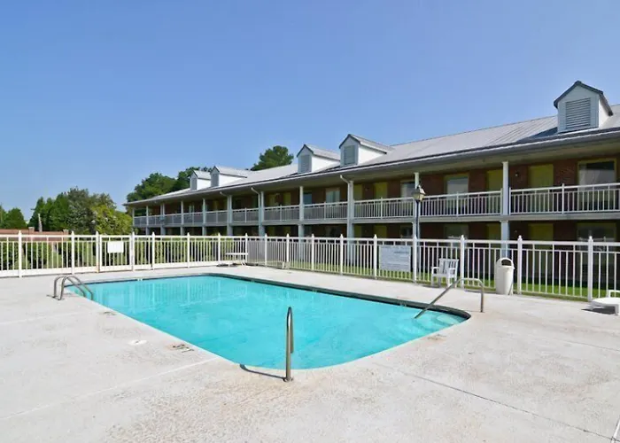 Motel 6 Sandersville, Ga