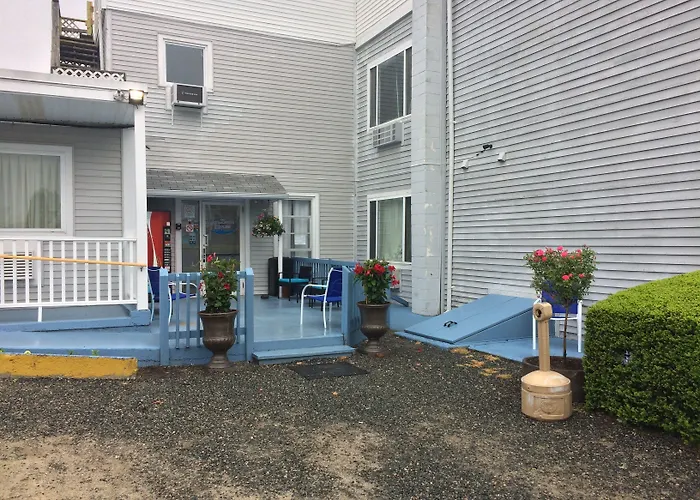The Atlantic House