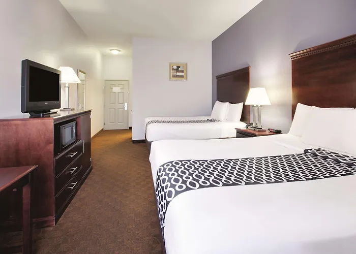 La Quinta By Wyndham Corsicana