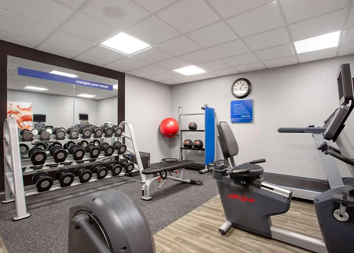 Hampton Inn & Suites Muncie