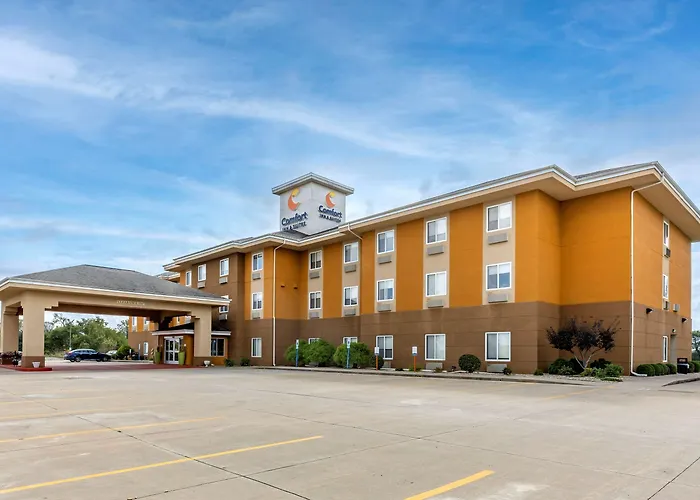 Comfort Inn & Suites Greenville I-70