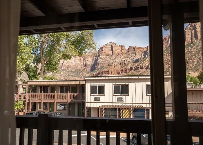 Petty Ranch Inn