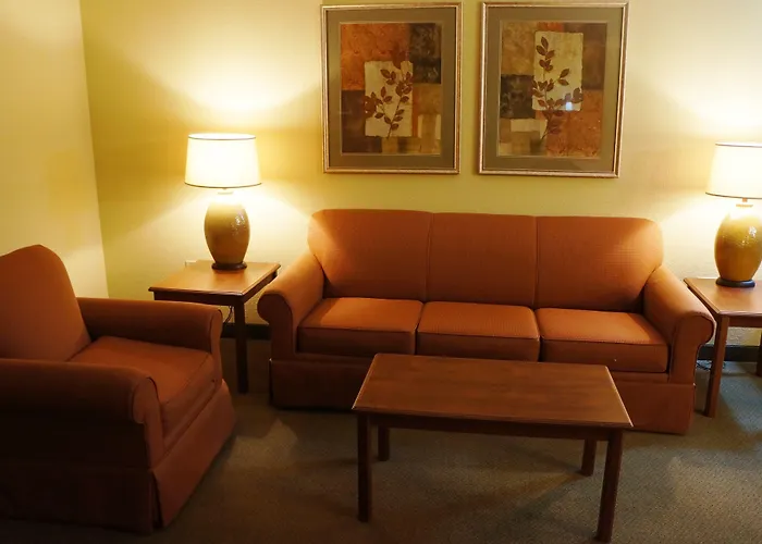 Americinn By Wyndham Newton