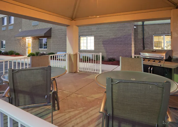 Candlewood Suites Perrysburg, An Ihg Hotel