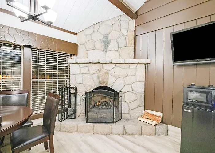 Arrowhead Tree Top Lodge