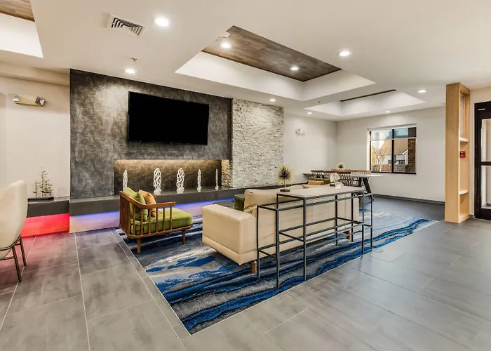 Fairfield By Marriott Inn & Suites Greensboro Coliseum Area