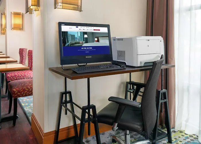 Hampton Inn Springfield South Enfield