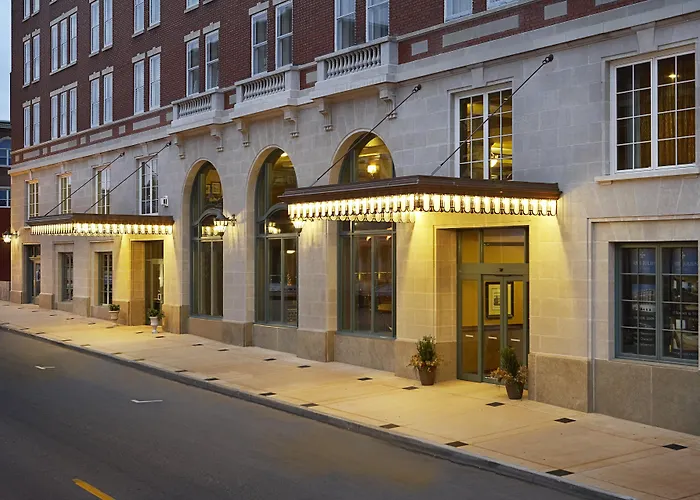 Hotel Julien Dubuque