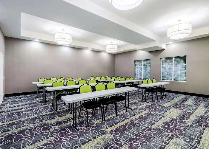 La Quinta By Wyndham Dfw Airport West - Bedford