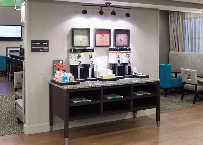 Hampton Inn & Suites Cedar Rapids