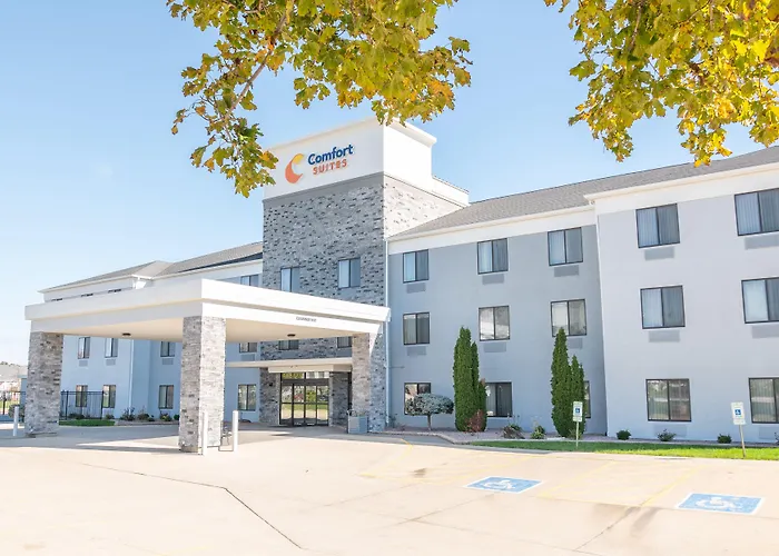 Comfort Suites Bloomington I-55 And I-74