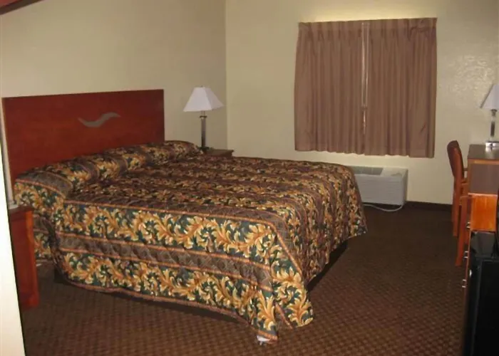 Heritage Inn