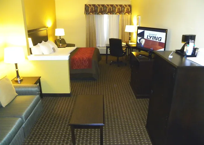 Comfort Inn & Suites Regional Medical Center