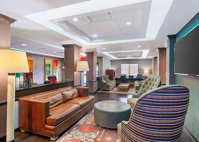 Best Western Plus Olathe Hotel
