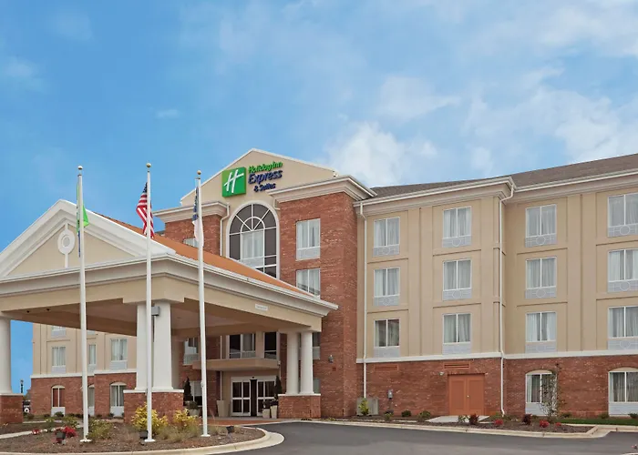 Holiday Inn Express & Suites Greensboro - Airport Area By Ihg