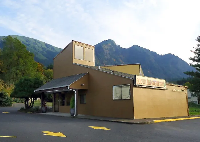 Columbia Gorge Inn